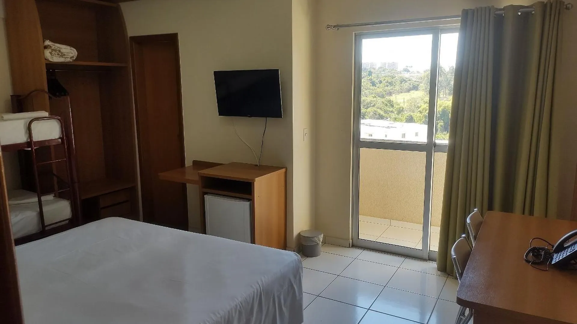 Golden Dolphin Roberto Imóveis Apartamento Caldas Novas 0*,