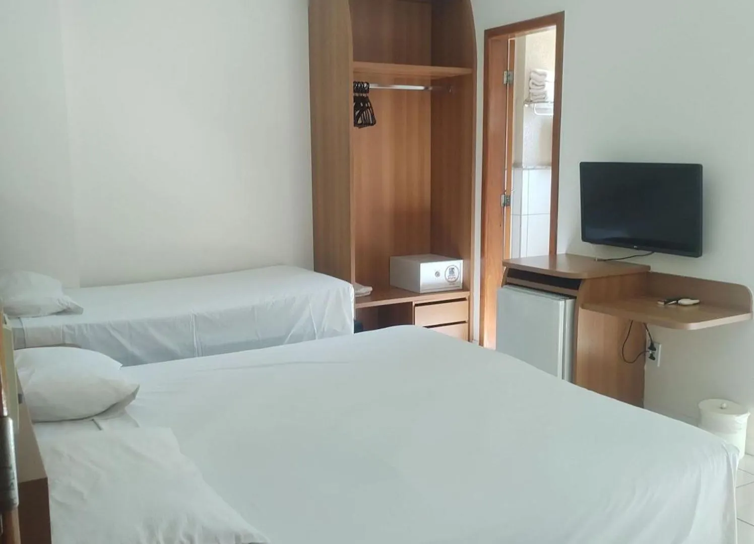 Golden Dolphin Roberto Imóveis Apartamento Caldas Novas Brasil