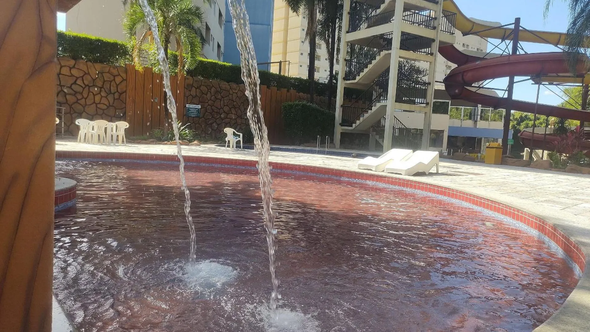 Apartment Suites Golden Dolphin Roberto Imoveis Brazil
