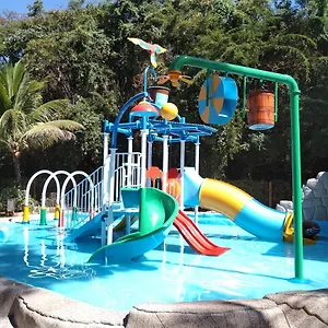 Aldeia Do C405-com Cozinha , Churrasqueira E Bebidas Liberadas No Parque Aquatico, Internet Banda Larga, Rampa De Acesso Ao Apartamento